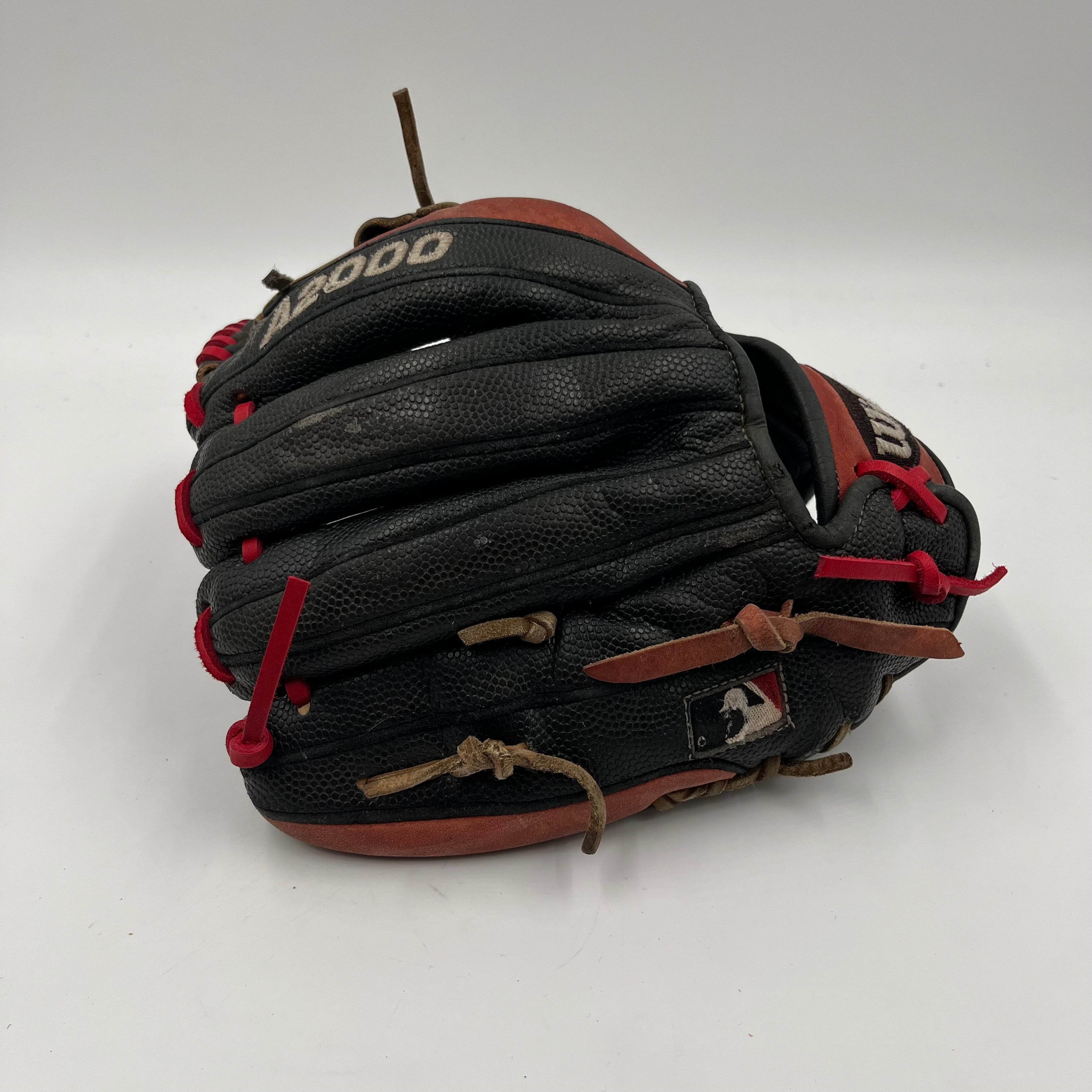 Wilson A2000 1786 11.5 Infield Baseball Glove