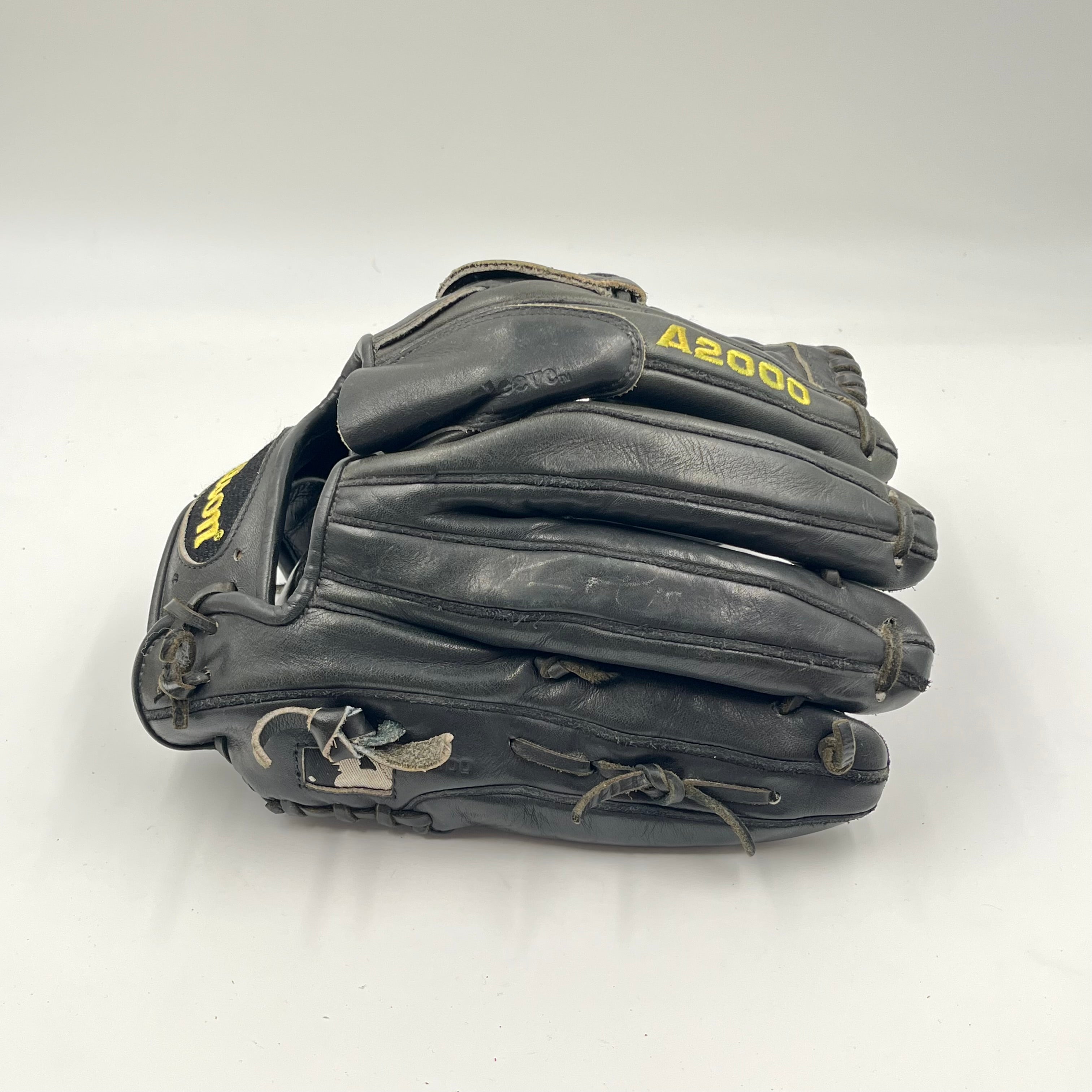 Pro Issue Wilson a2000 B2 12” lefty baseball glove