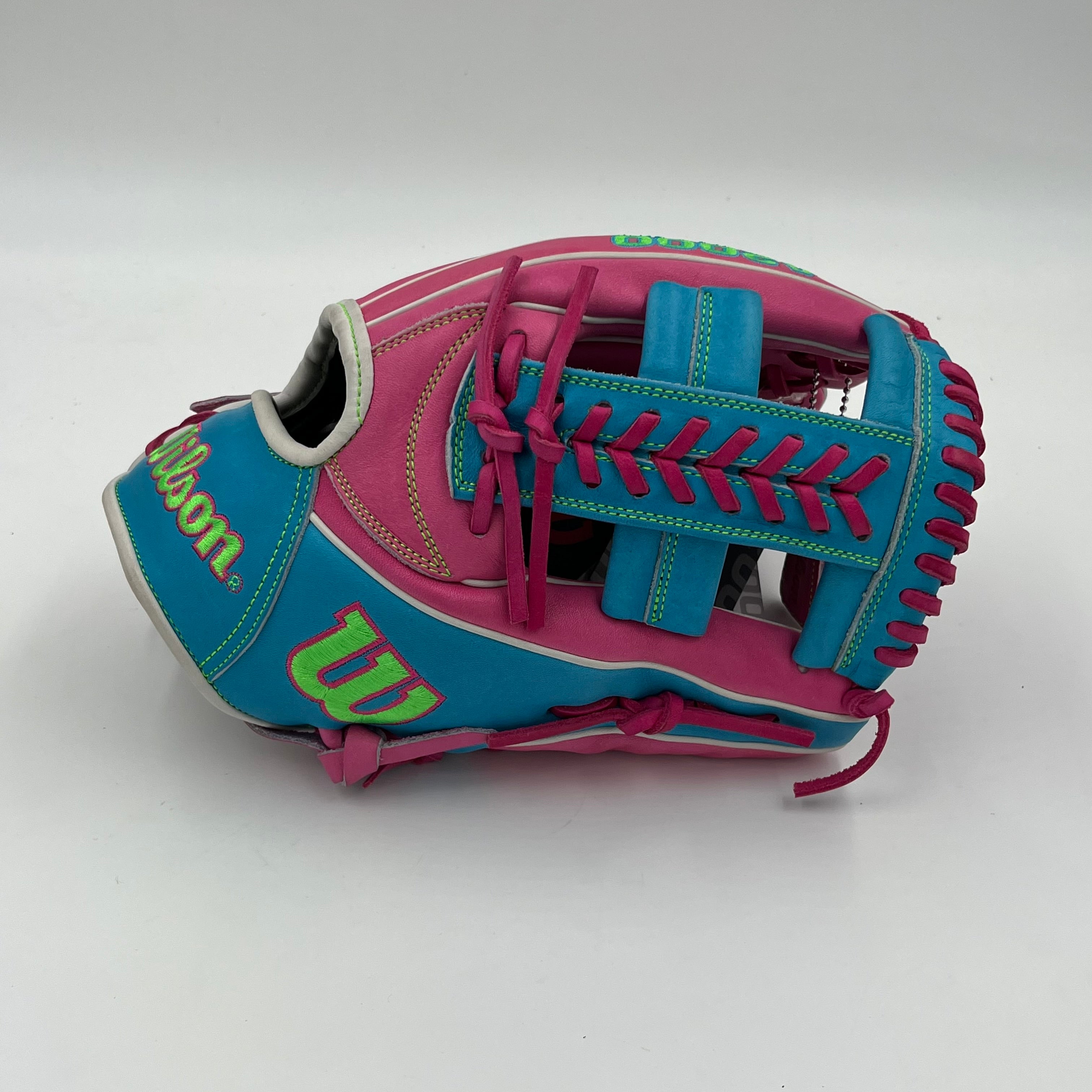 Wilson A2000 1785 11.75 Infield Baseball Glove