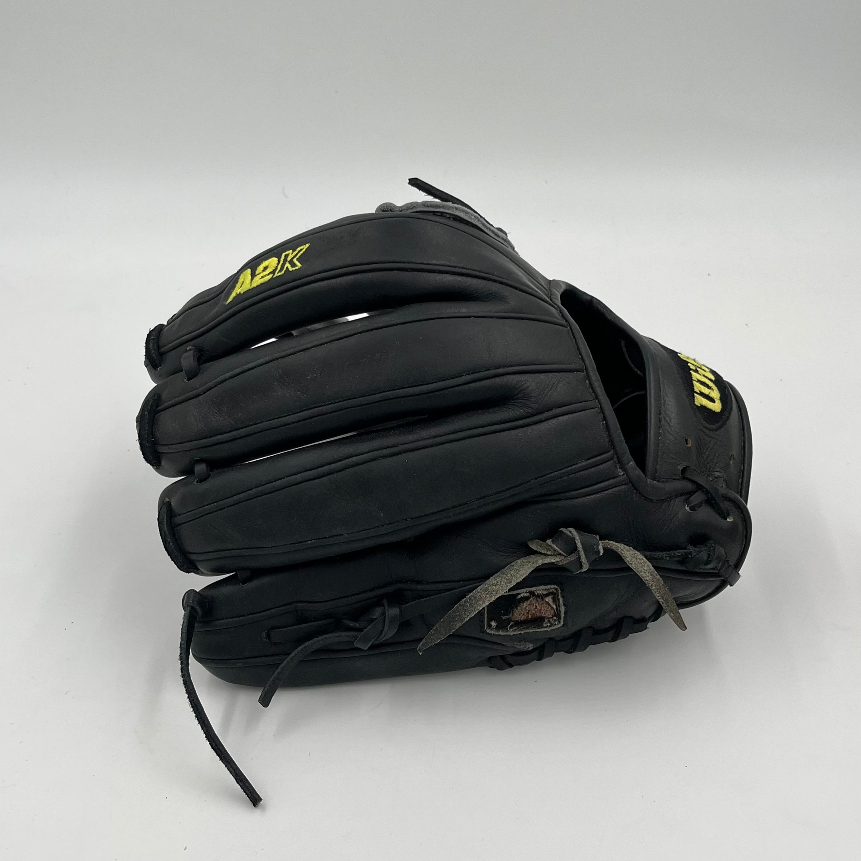 Wilson a2k DW5 12” infield baseball glove