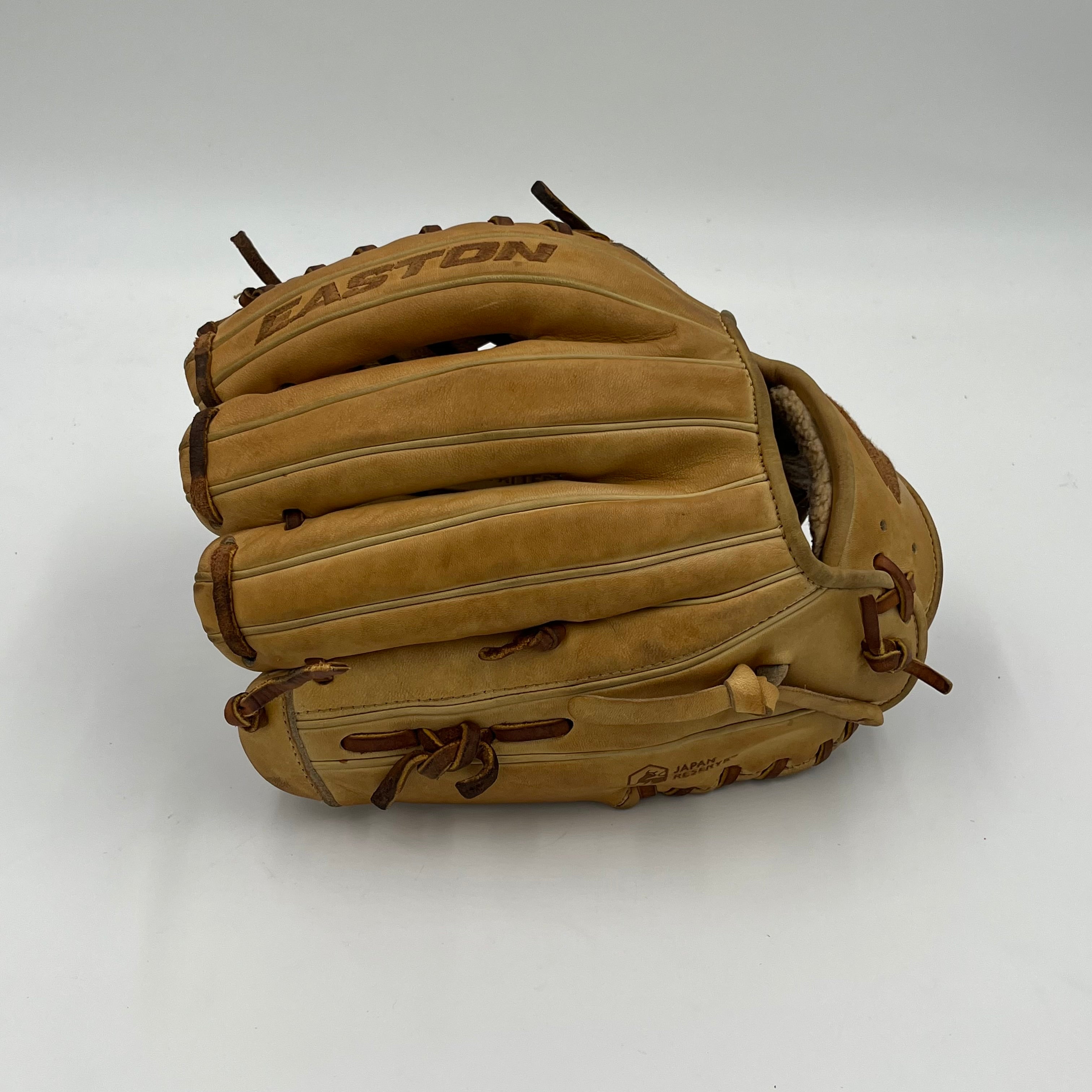 Easton Legacy Elite 11.75 Infield Baseball Glove