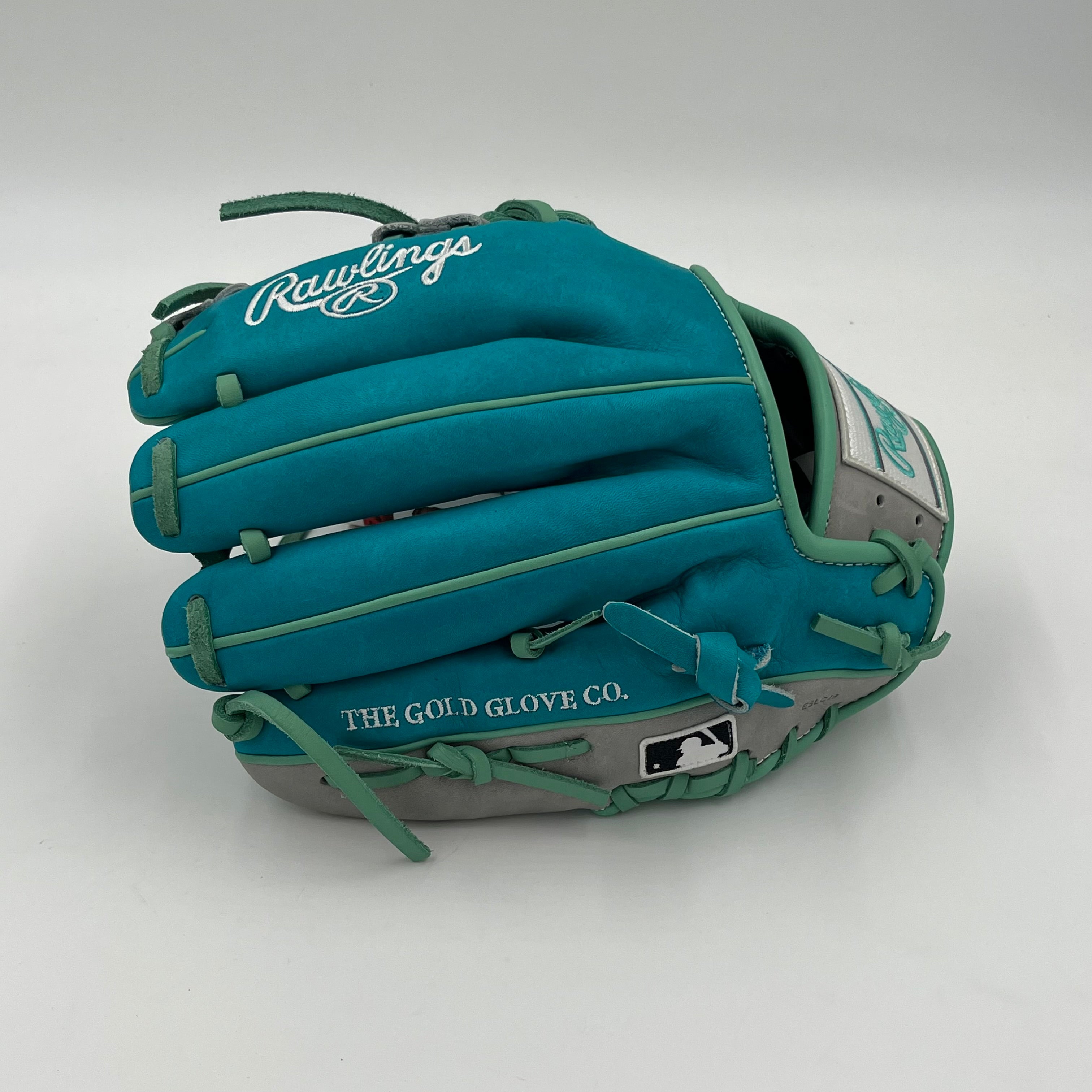 Rawlings Heart of the Hide 11.5 Infield Baseball Glove