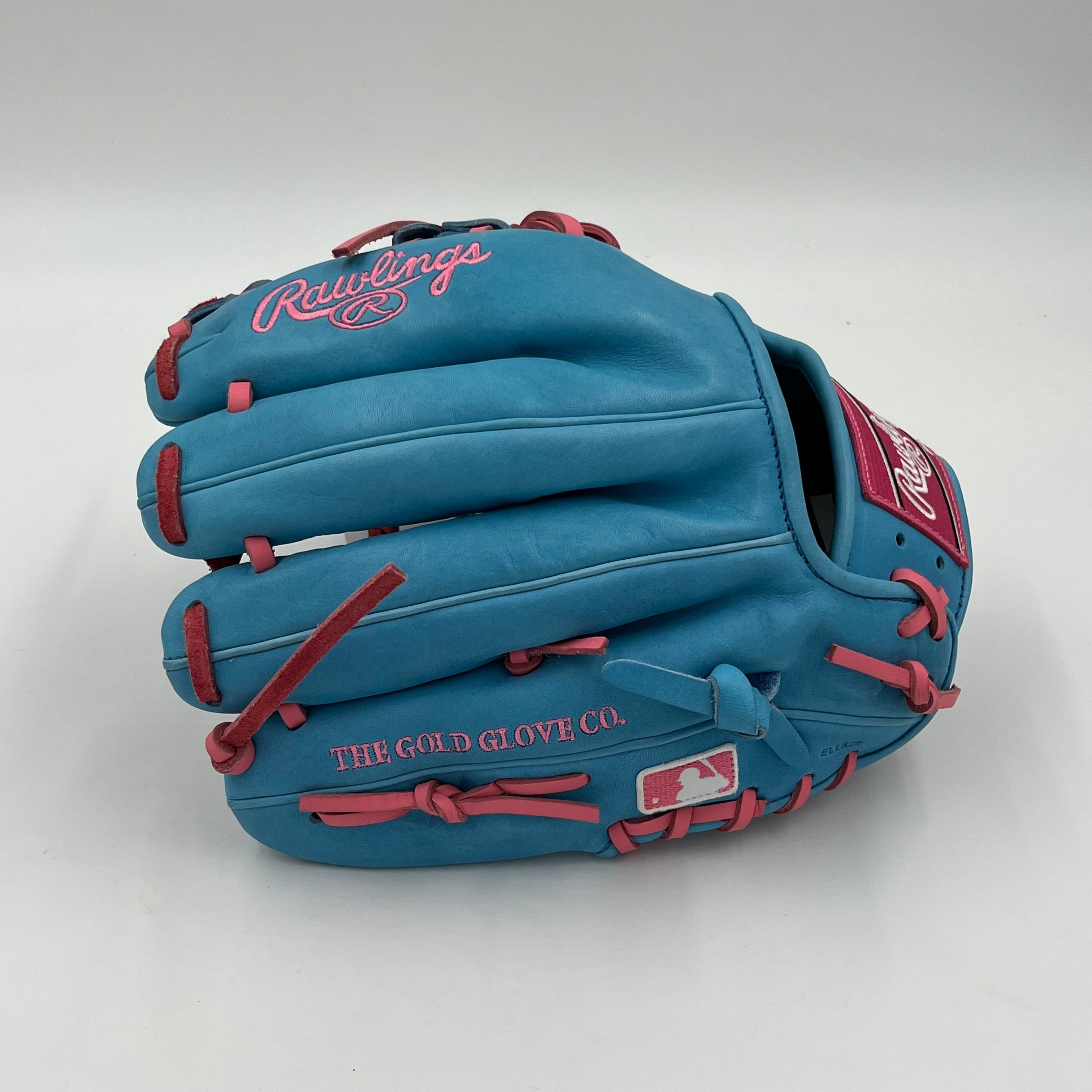 Rawlings Heart of the Hide 11.5 Infield Baseball Glove