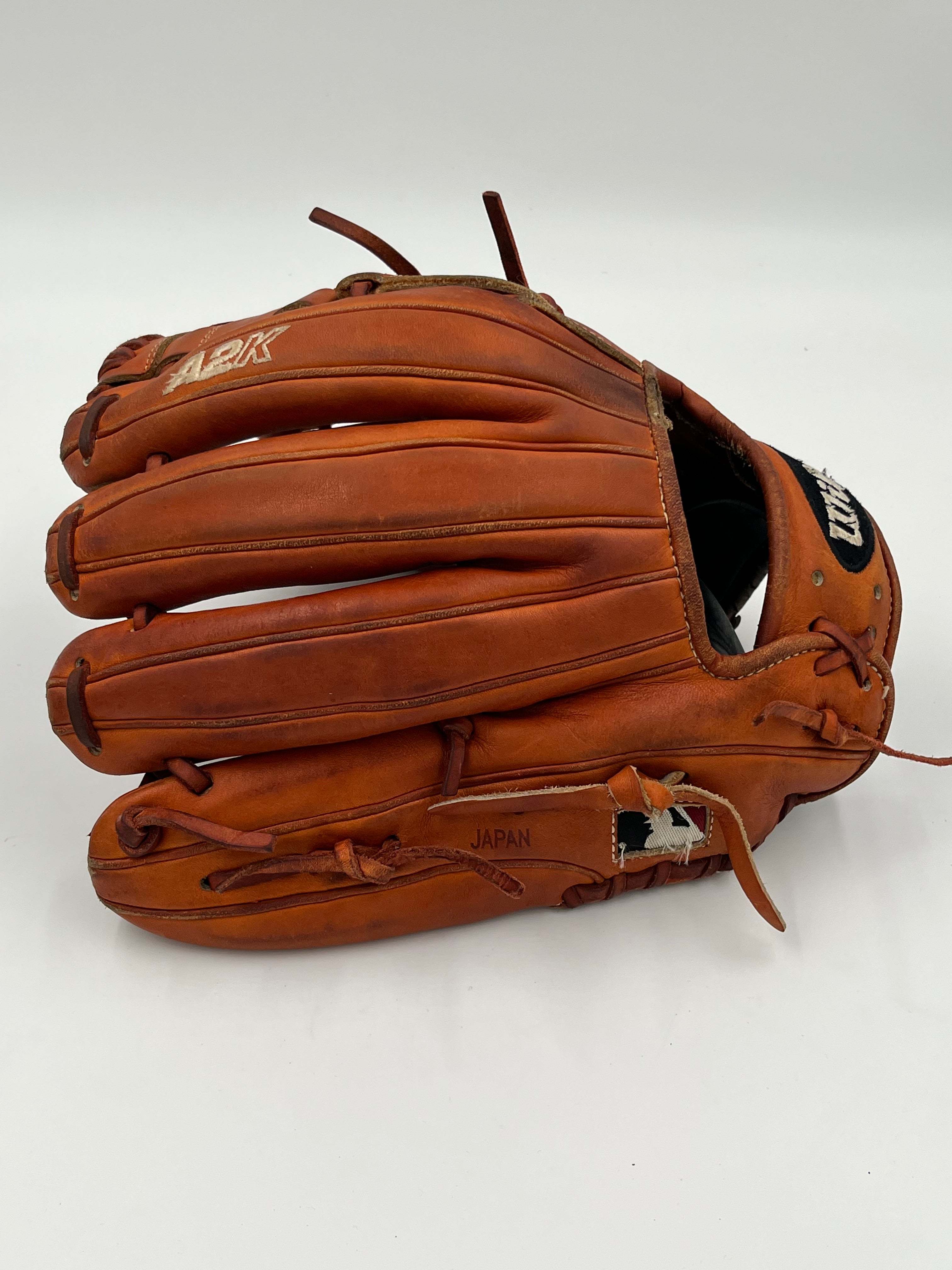 Wilson a2k B212 12” pitchers infield baseball glove