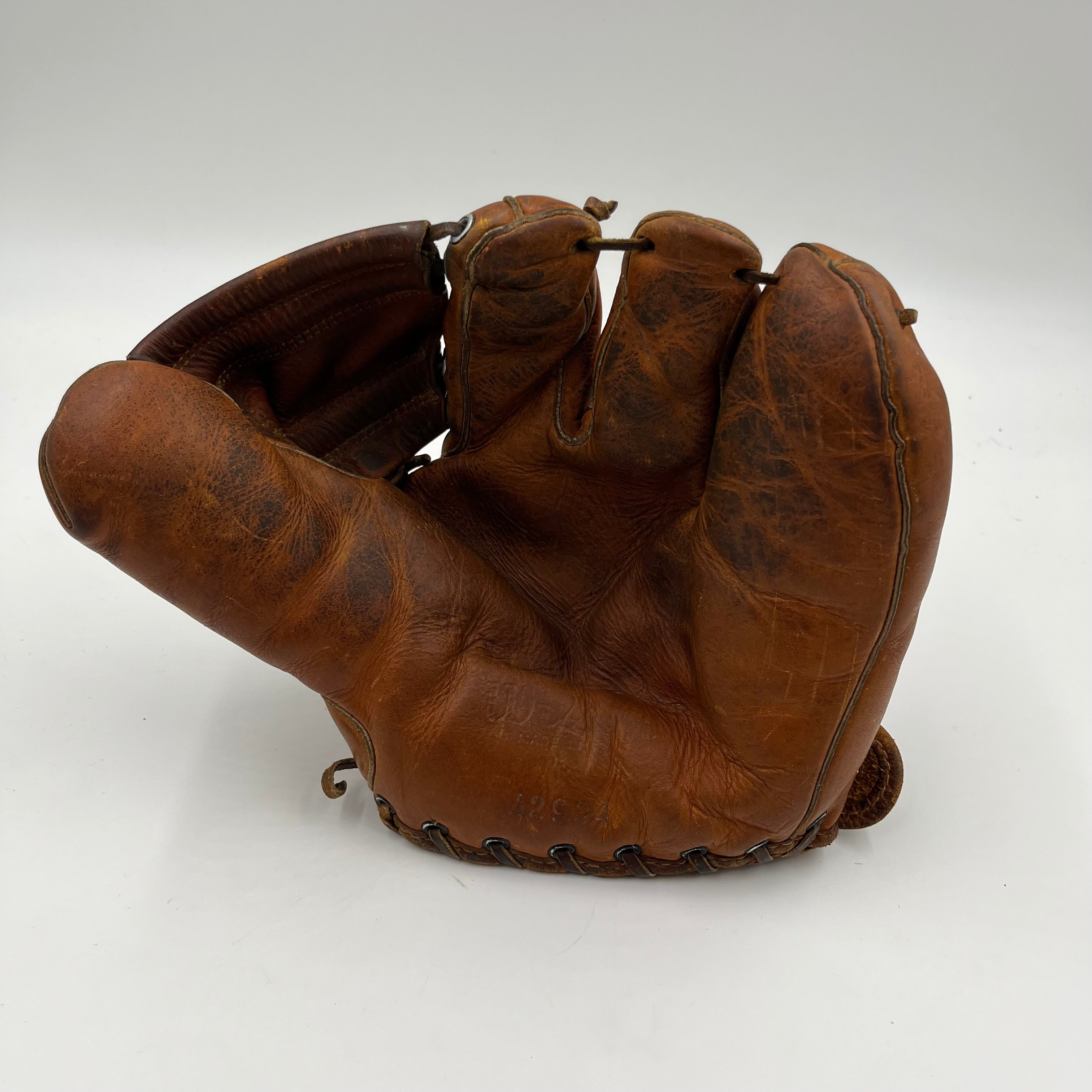 Vintage Wilson A2934 10” Baseball Glove