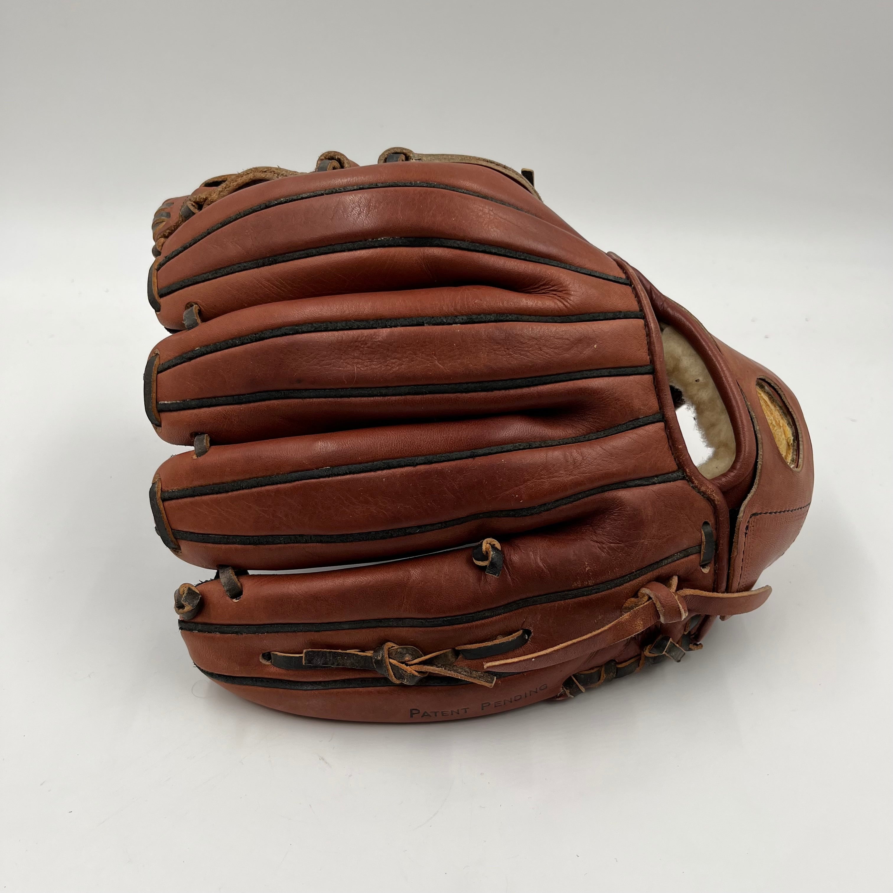 Wilson Confirm The A1920 11.5 pitchers infield baseball glove