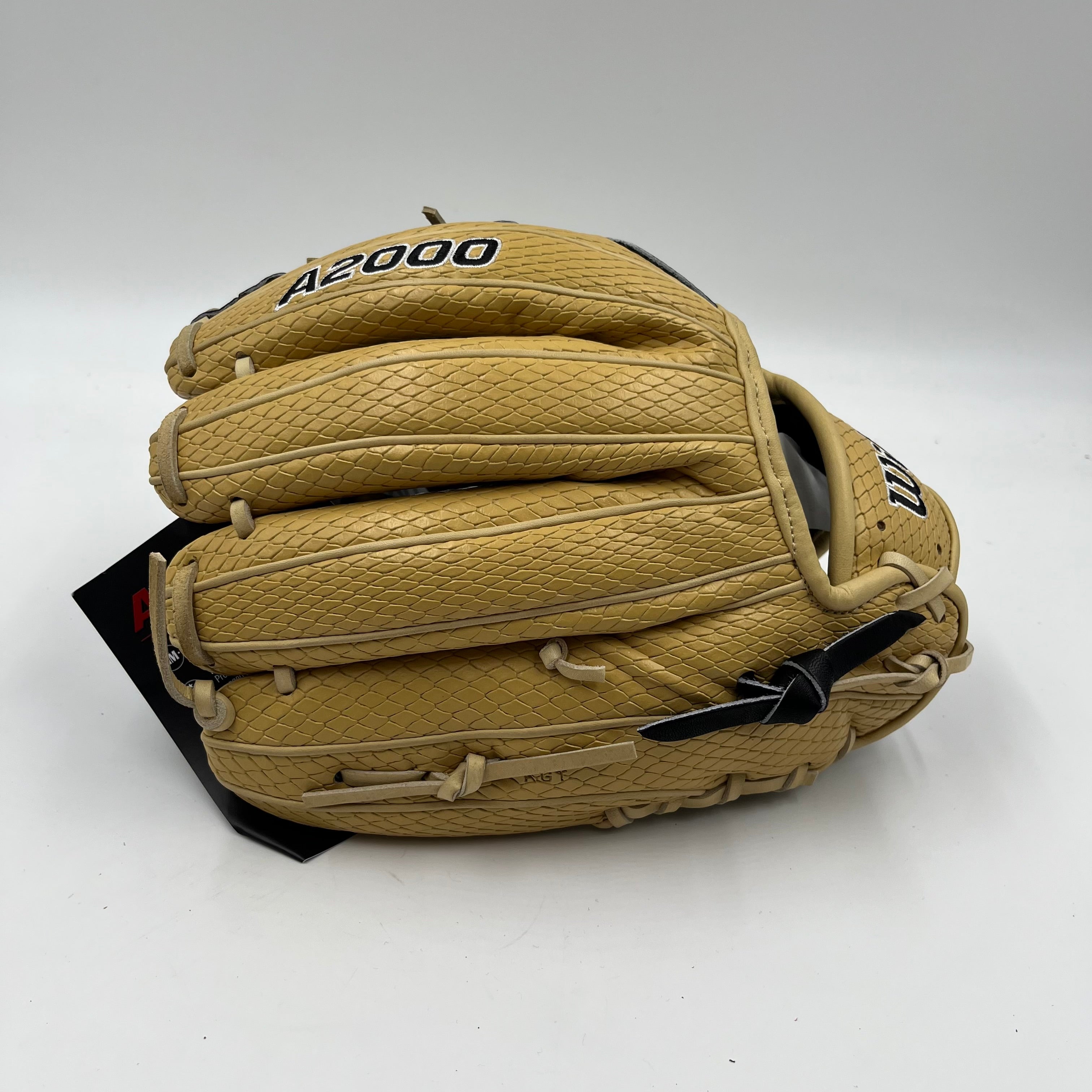 Wilson A2000 KBH13 11.75 Infield Baseball Glove