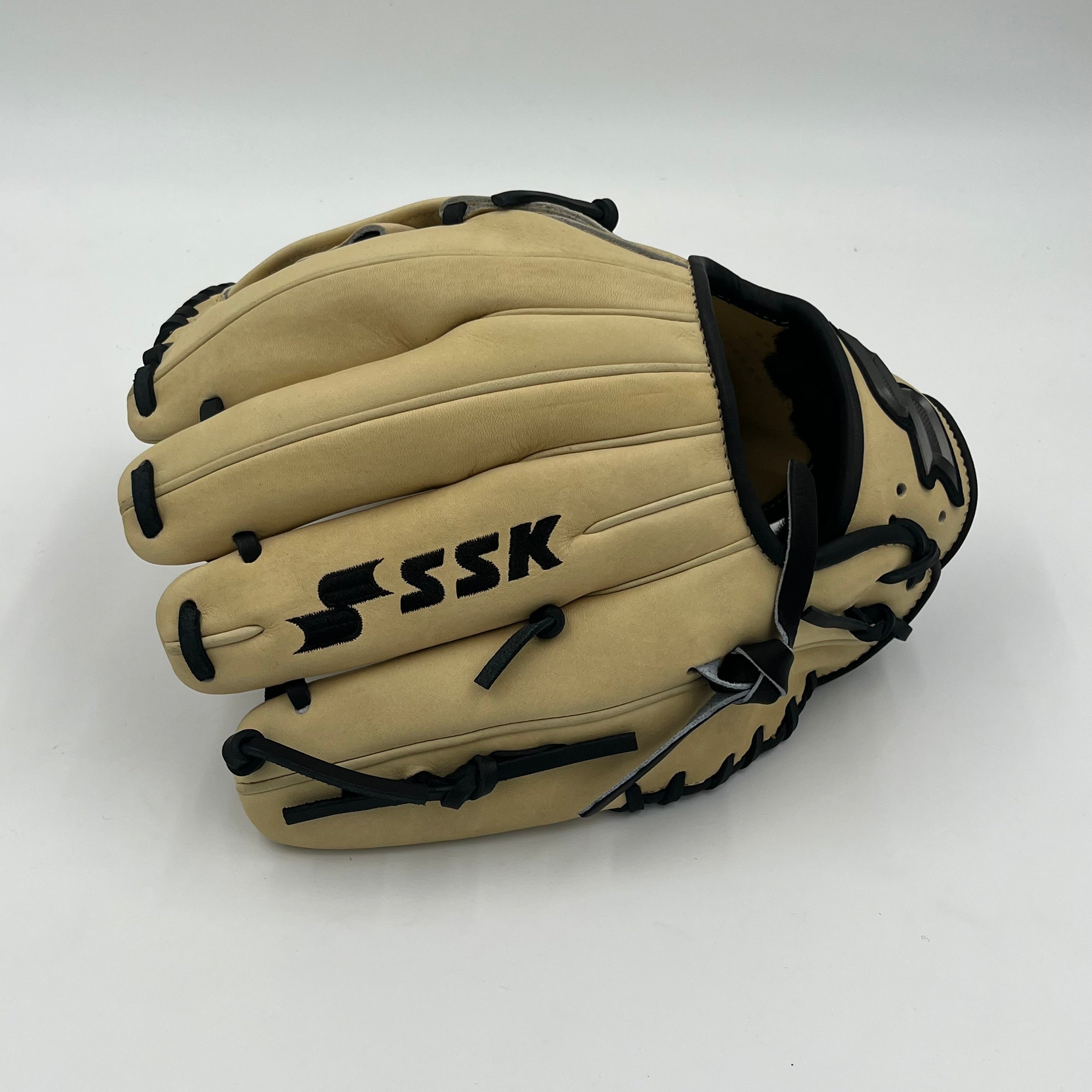 SSK Z9 Maestro 11.75 Infield Baseball Glove