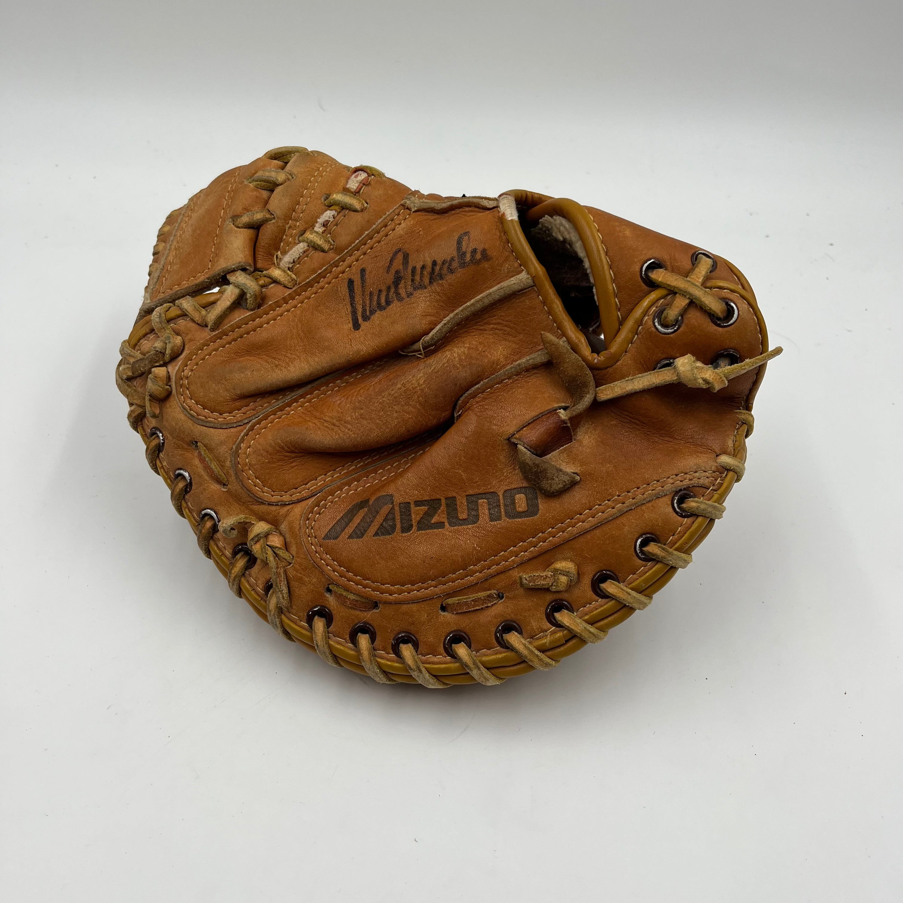 Mizuno Max Flex MT1050 32” Catchers Mitt Baseball Glove