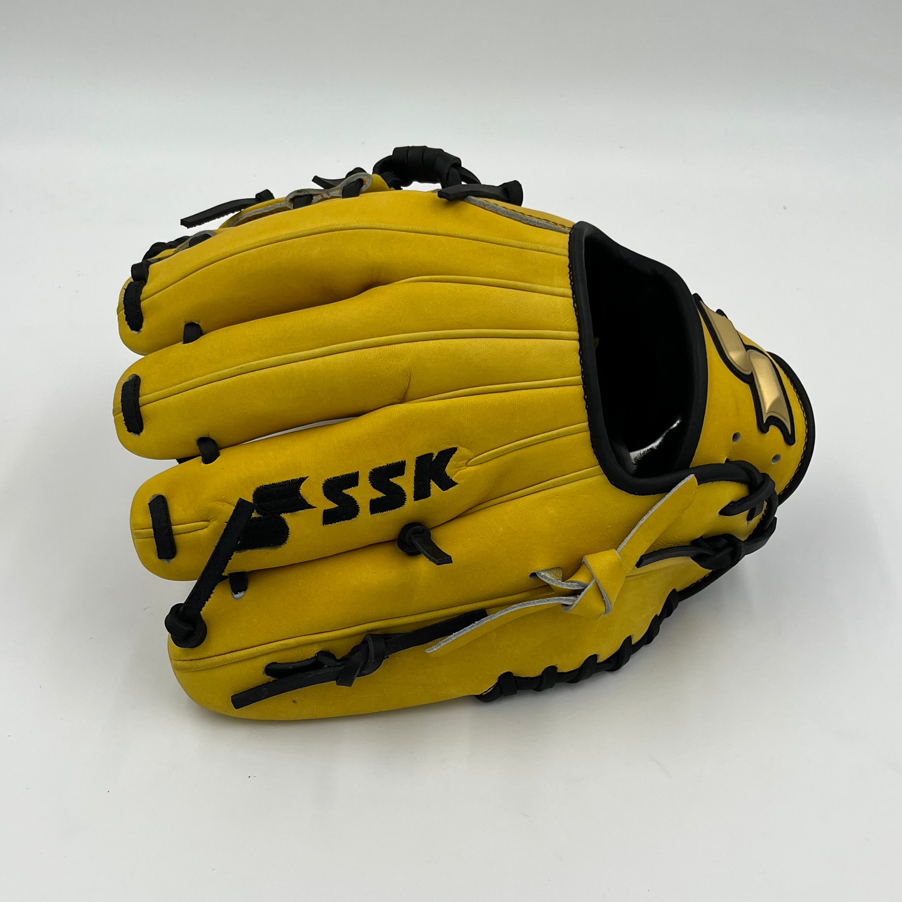 SSK Z9 Maestro 11.25 Infield Baseball Glove