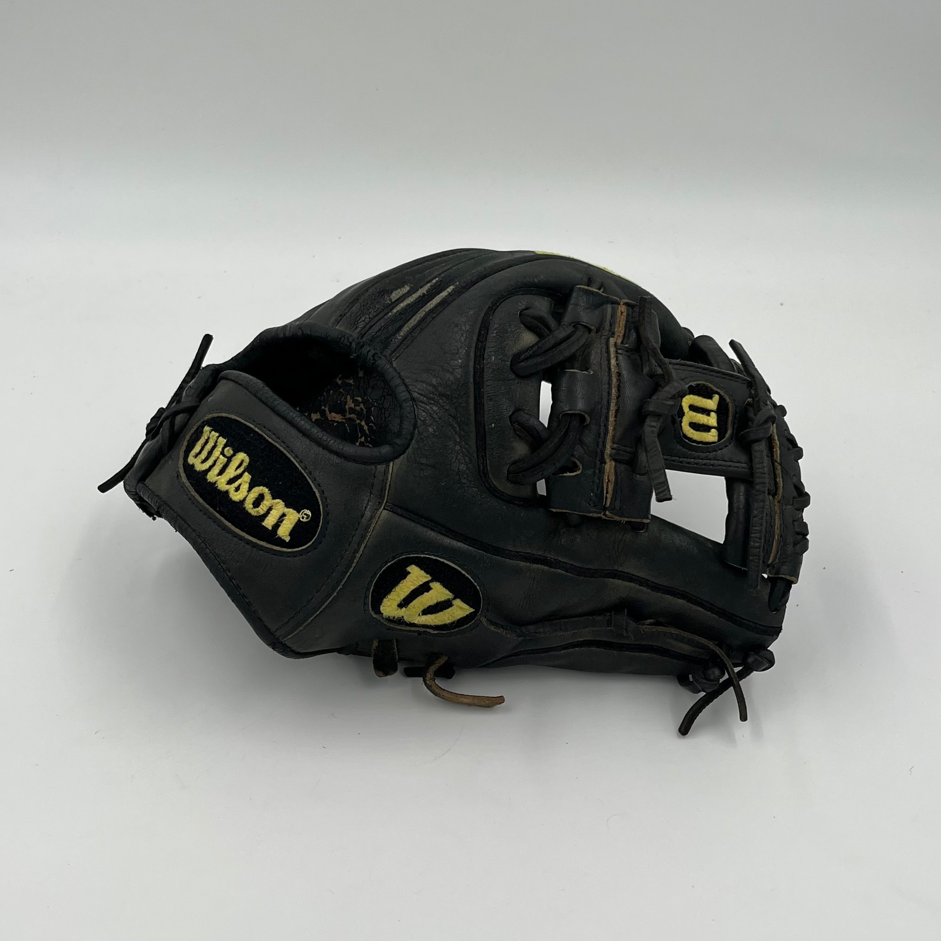 Wilson A2000 1788 11.25 Infield Baseball Glove