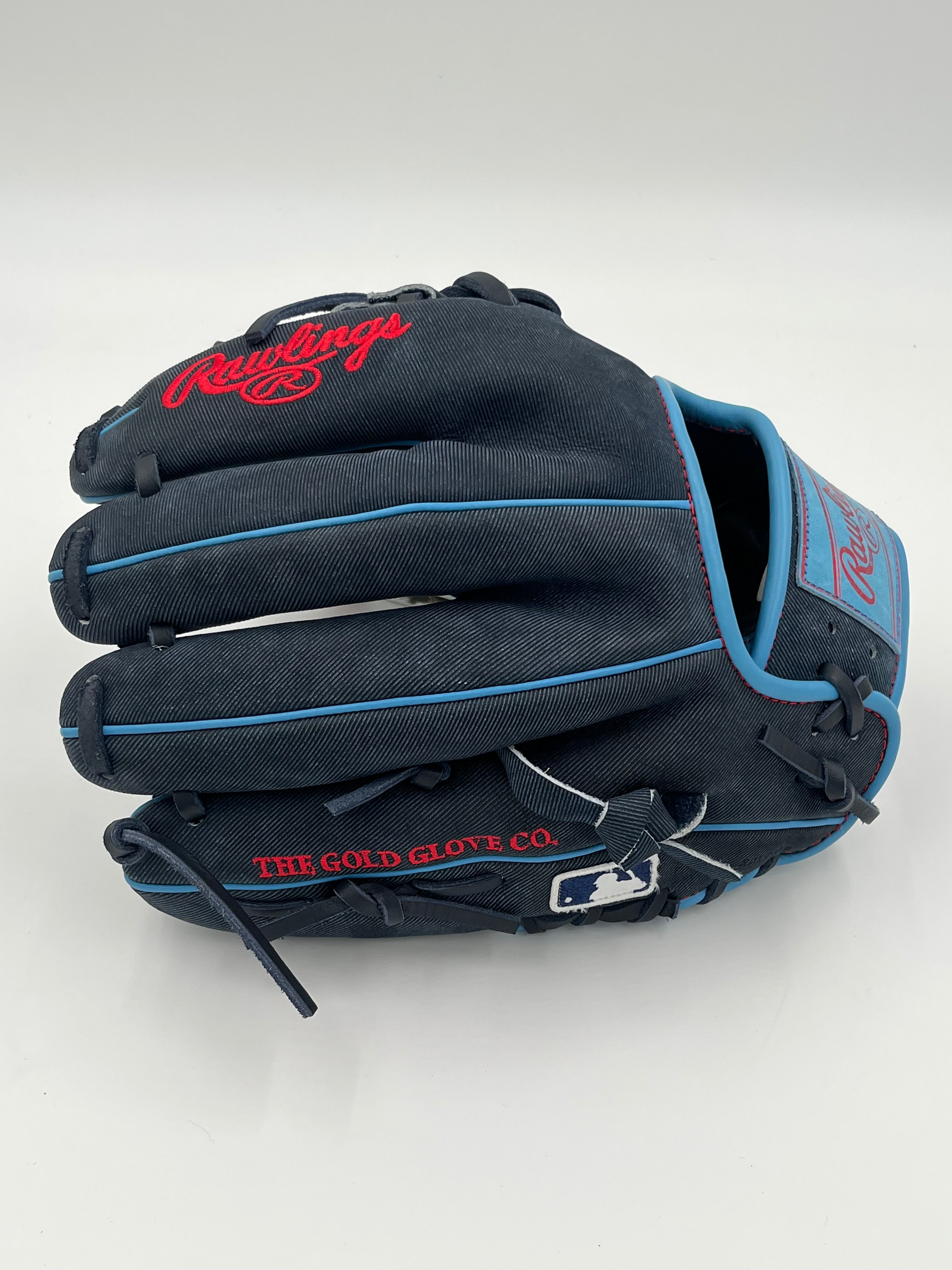 Rawlings heart of the hide Denim 11.5 infield baseball glove