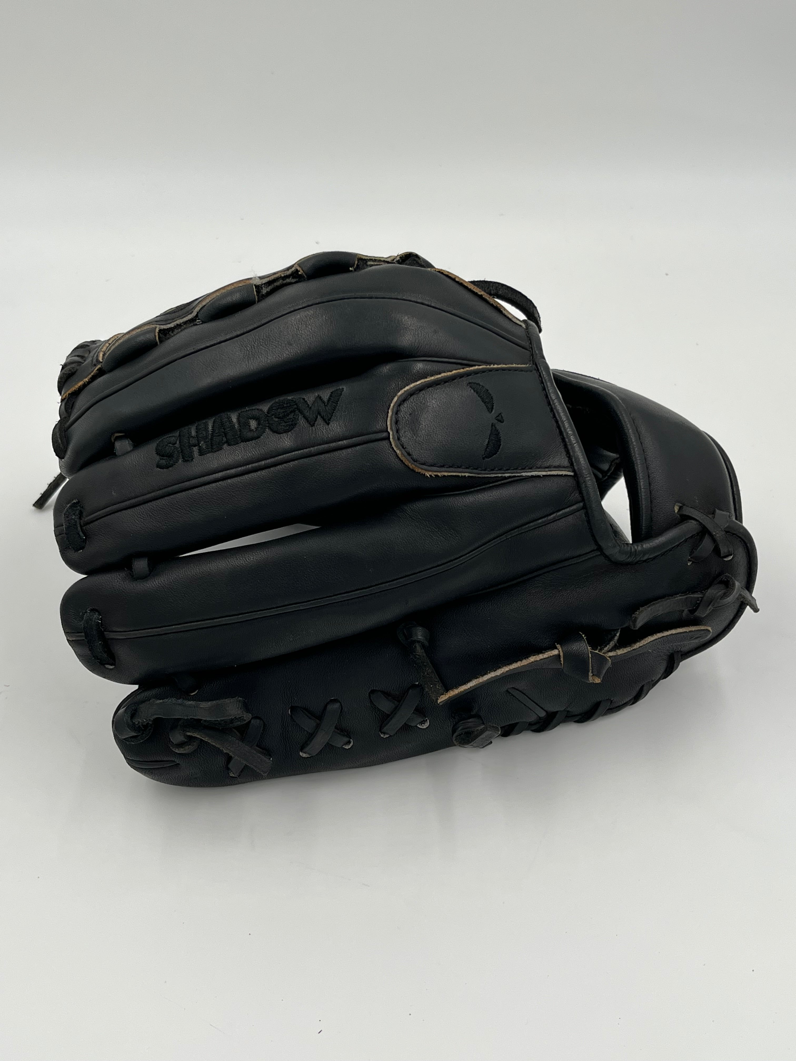 The Shado 5 Stealth closed web 12” pitchers infield baseball glove
