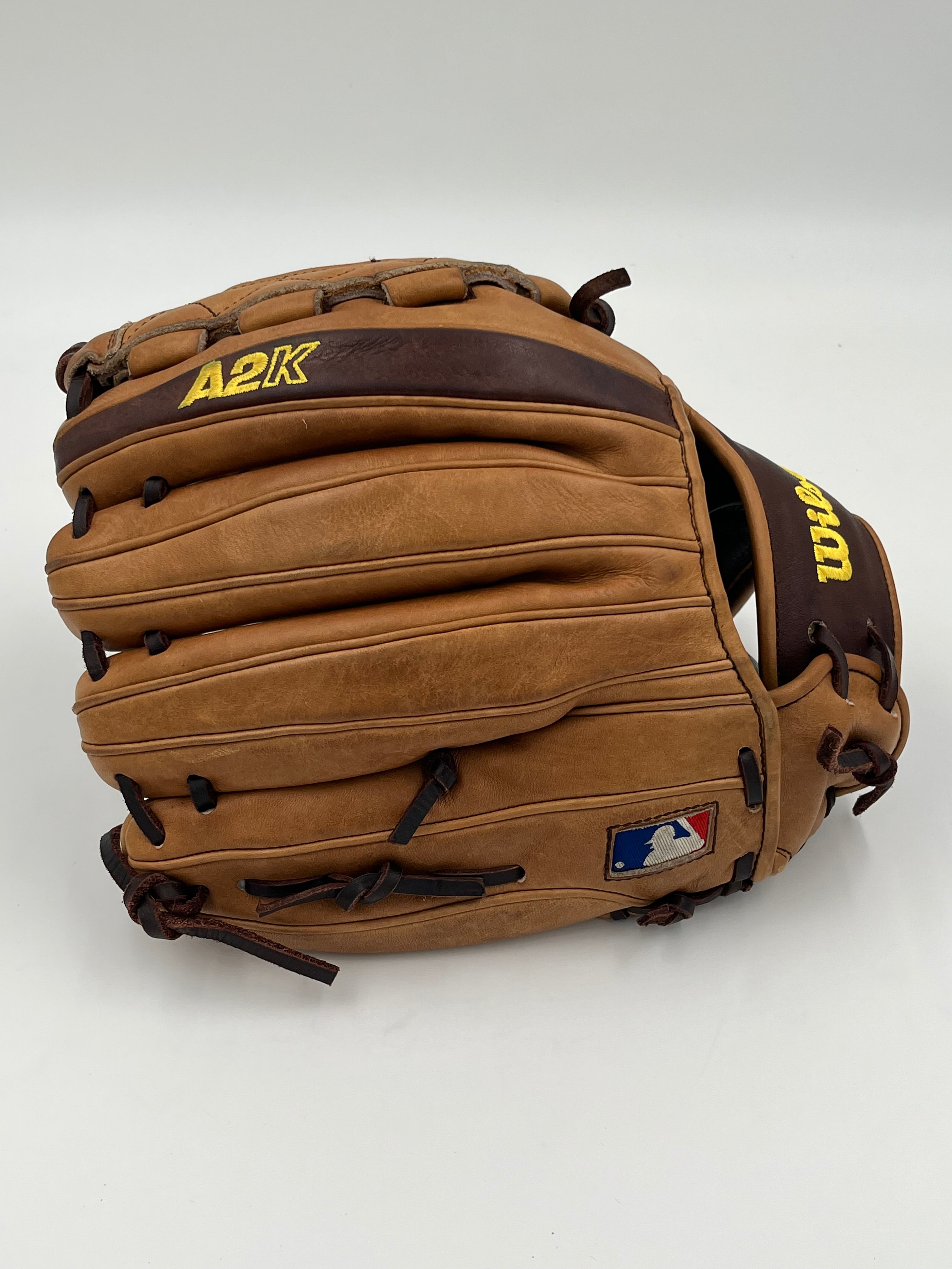 Wilson a2k ASO 12” pitchers infield baseball glove