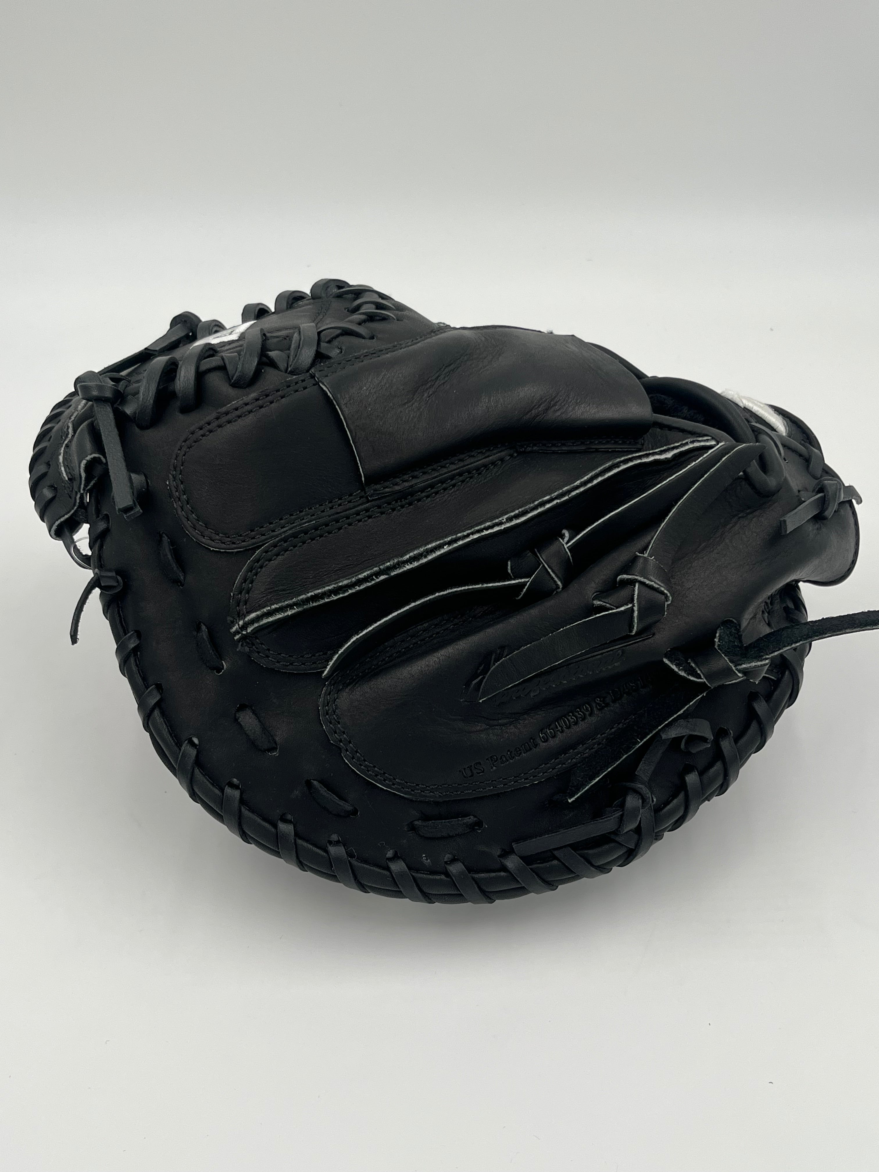 Akadema selected Steerhide Precision series APM40 33.5 catchers mitt baseball glove