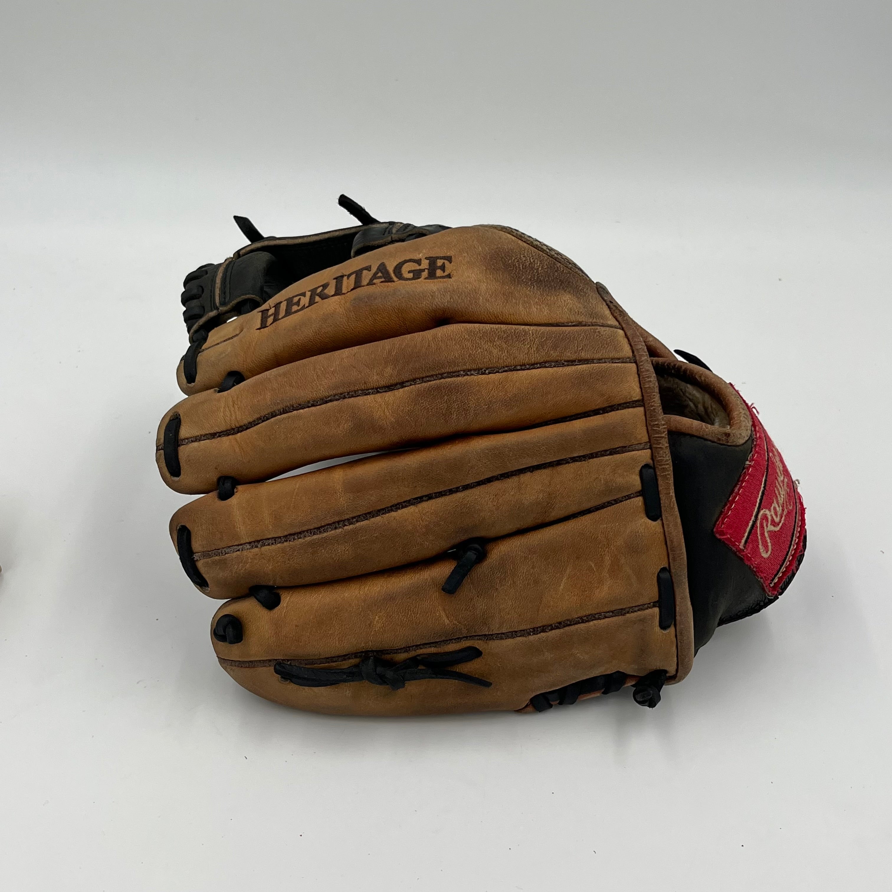 Rawlings Heritage Series 11.75 Infield Baseball Glove
