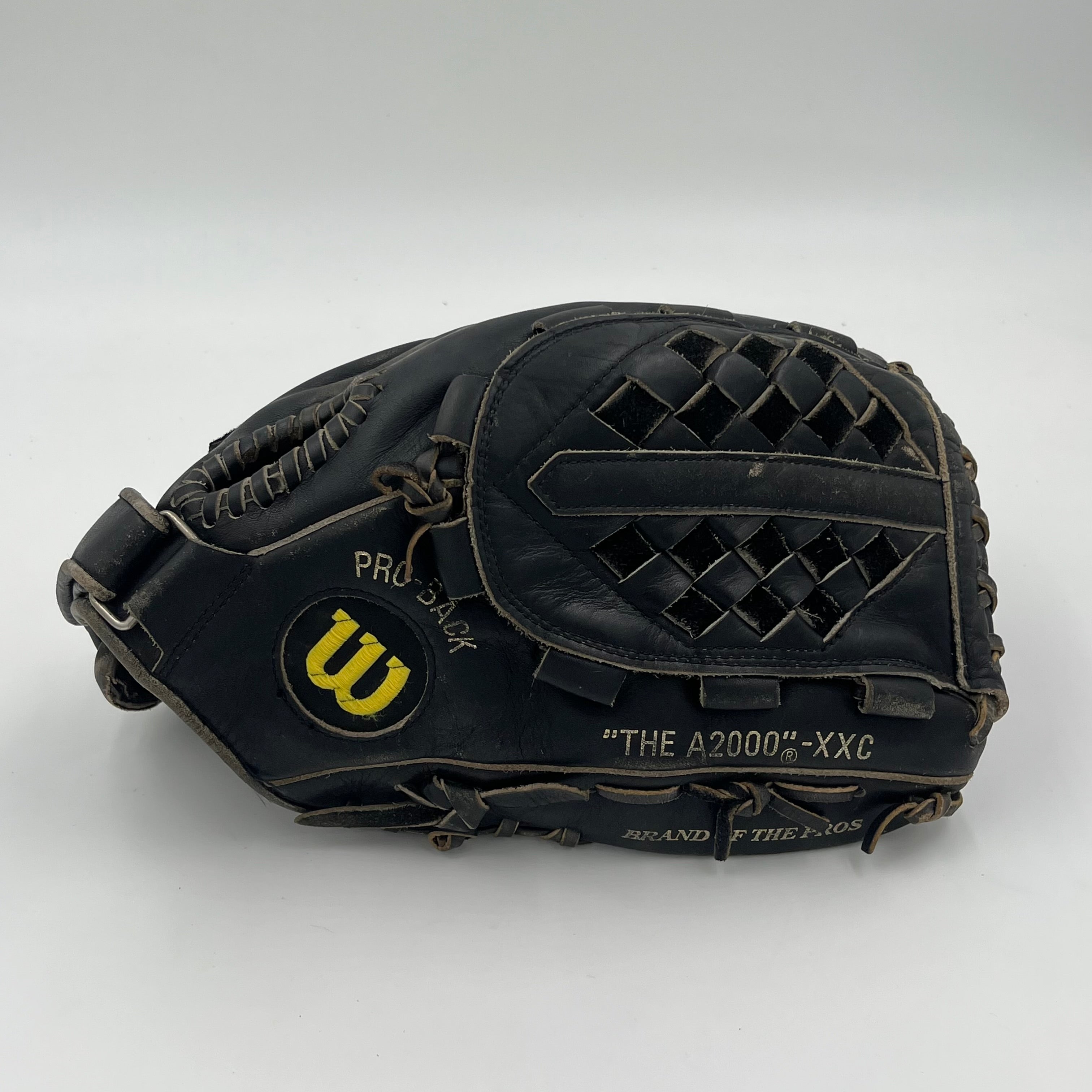 Wilson A2000 XXC “The A2000” 12.5 Pitchers Outfield Baseball Glove