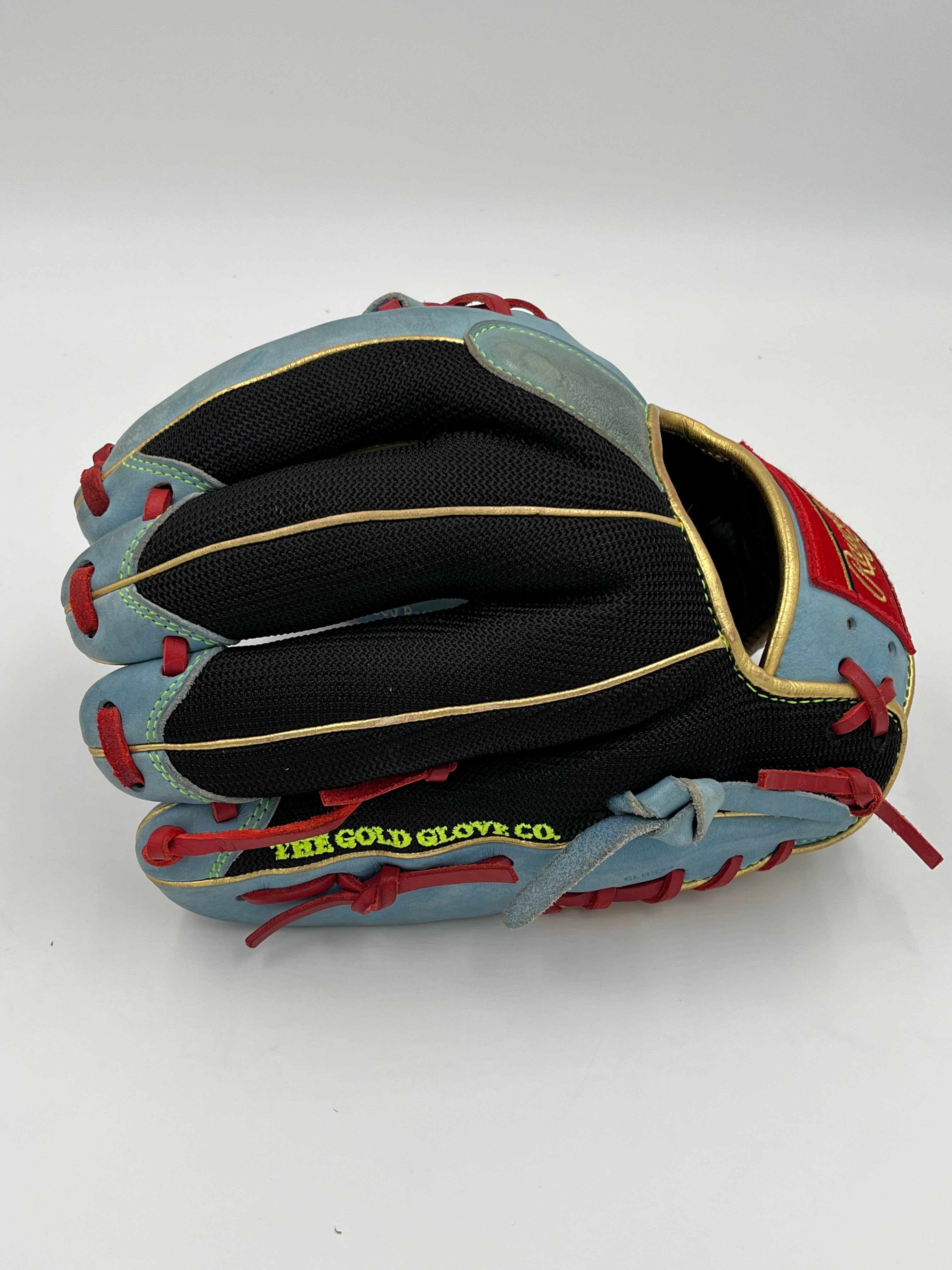 Rawlings heart of the hide 11.5 infield baseball glove