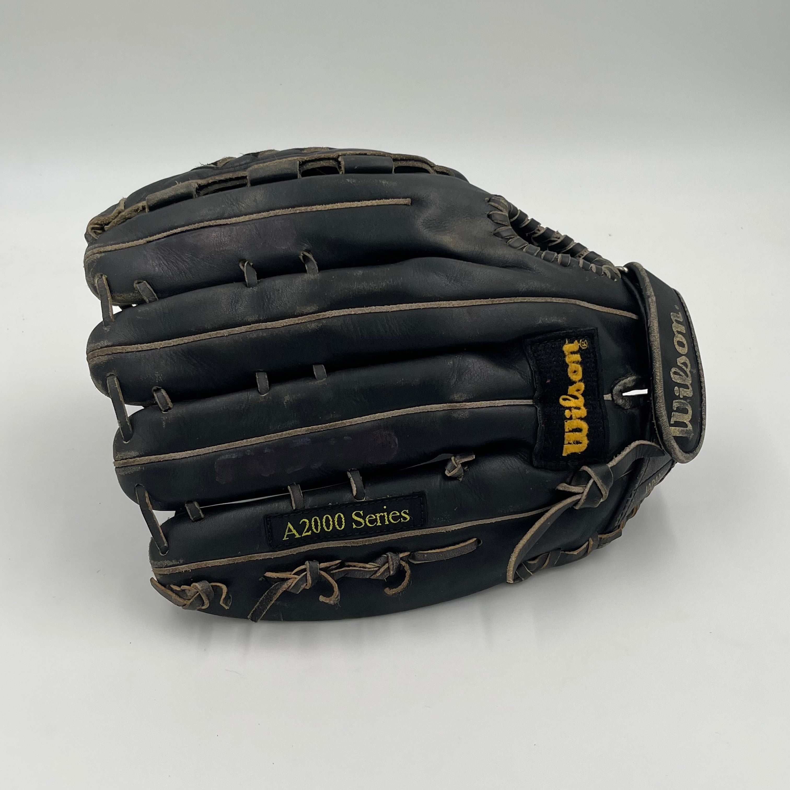 Wilson A2000 XXC “The A2000” 12.5 Pitchers Outfield Baseball Glove