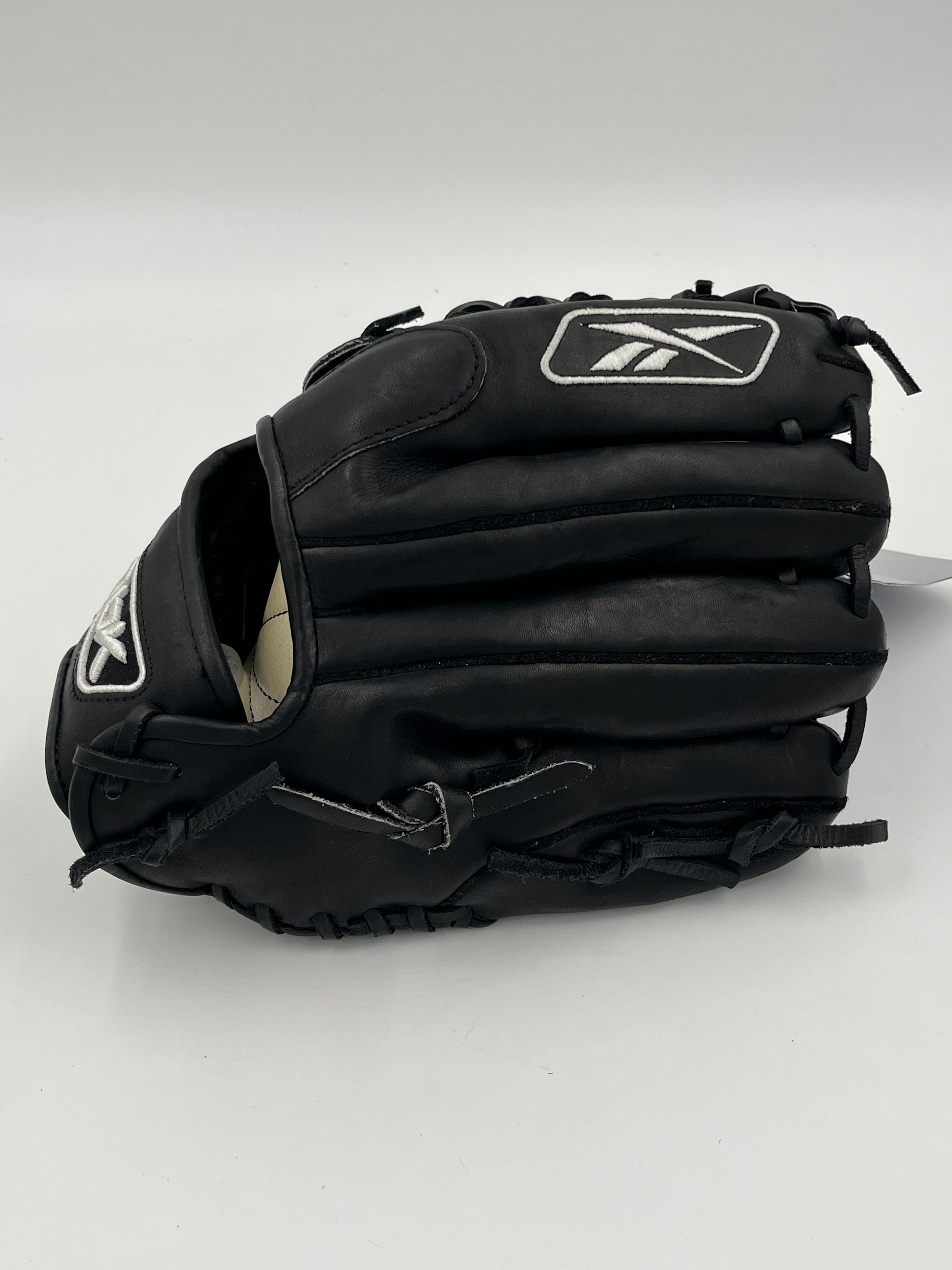 Reebok vr6000 11.5 lefty Infield Baseball Glove