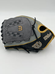 Wilson A2000 V125 Lefty 12.5 Pitchers Outfield Softball Glove